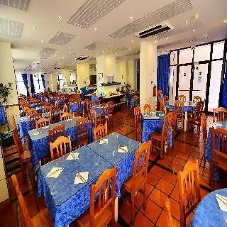 Clube Praia Da Rocha 3*,